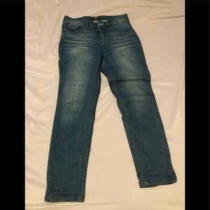 Womens curve appeal skinny jeans size 8